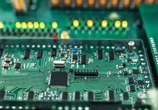 如何解决PCB激光焊接时烧伤基板？