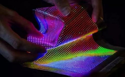 Mini LED封装设备：选择激光焊锡技术的优势